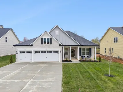 $618,900 | 837 Odell Drive, White House, TN 37188