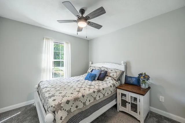 $356,000 | 21261 Bellemeade Drive, Lawrenceburg, IN 47025