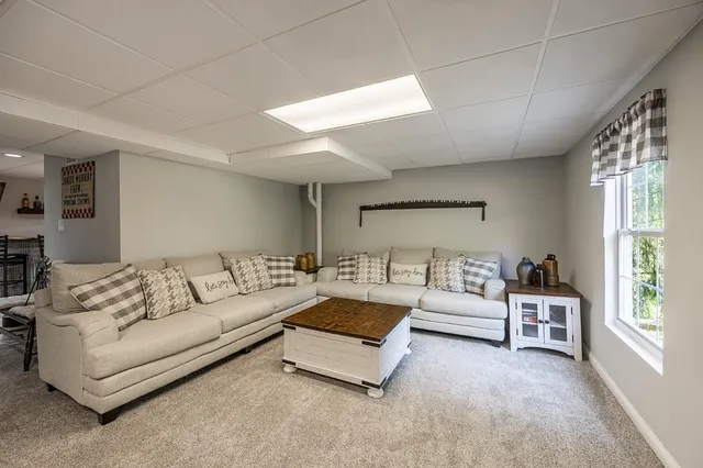 $356,000 | 21261 Bellemeade Drive, Lawrenceburg, IN 47025