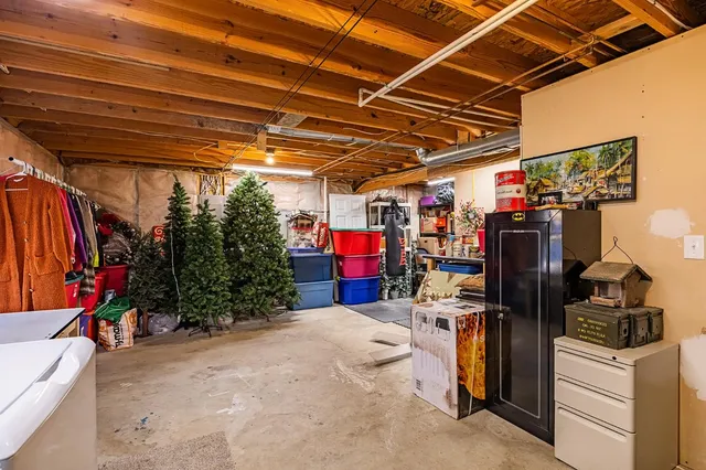 $356,000 | 21261 Bellemeade Drive, Lawrenceburg, IN 47025