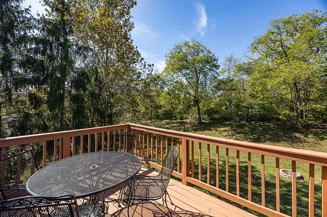 $356,000 | 21261 Bellemeade Drive, Lawrenceburg, IN 47025