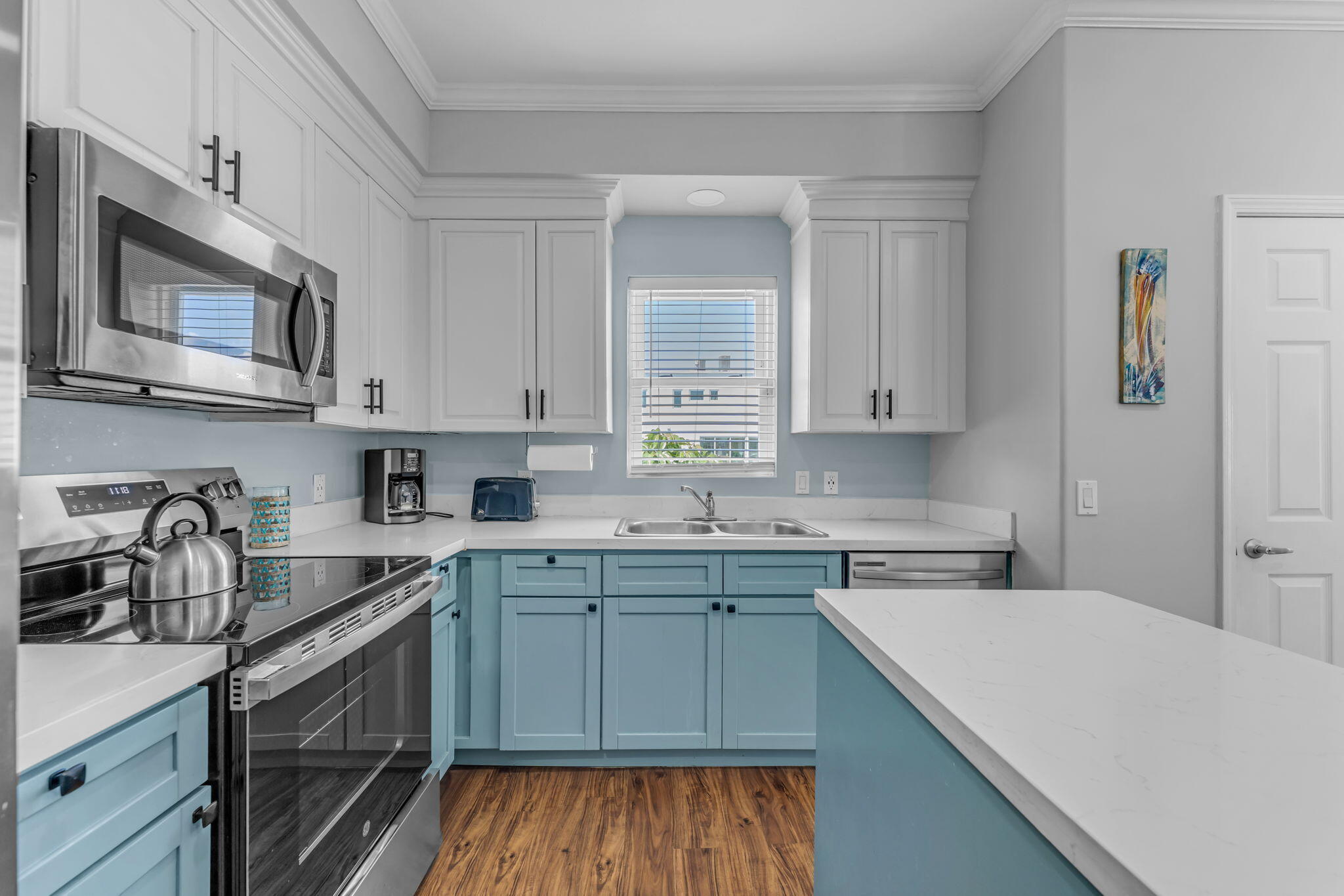 20 Pelican Road Key Largo, FL 33037 - Photo 14 of 54 Kitchen