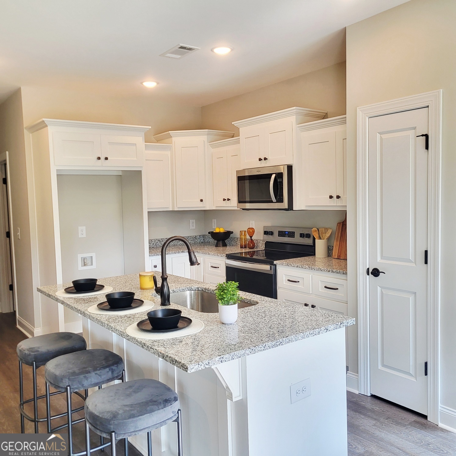 716 Riverside Estates Lanett, AL 36863 - Photo 11 of 32