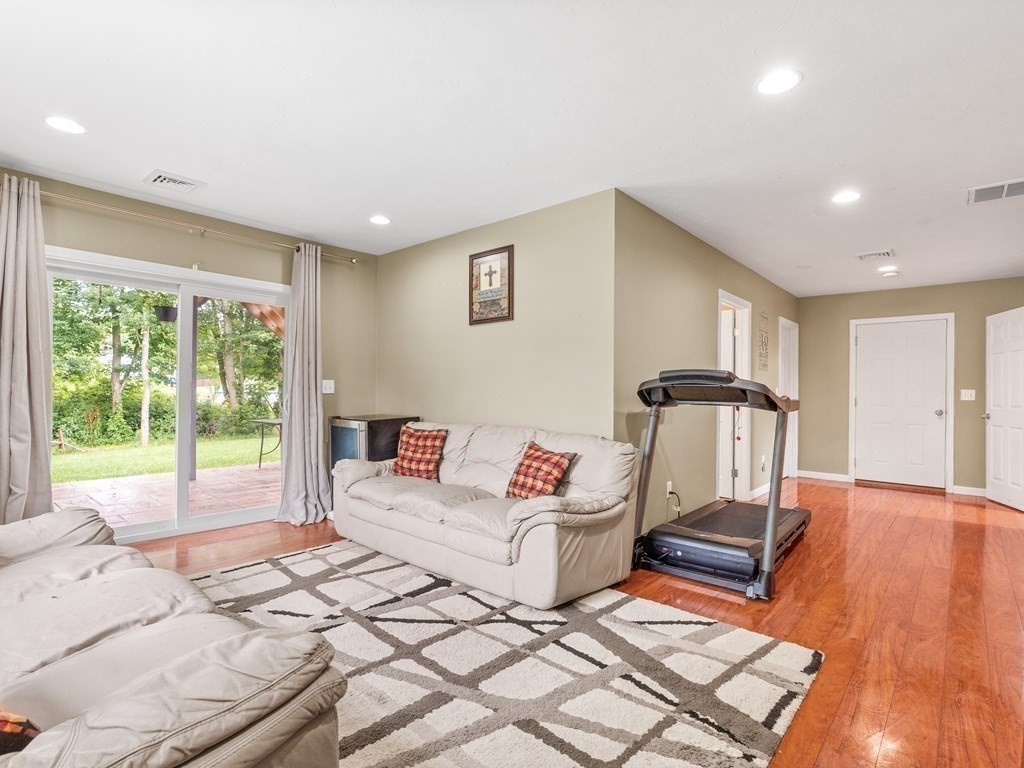 90 Arcadia Road Somerset, MA 02726 - Photo 18 of 29 Gallery Image 18