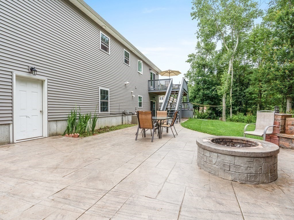 90 Arcadia Road Somerset, MA 02726 - Photo 21 of 29 Gallery Image 21