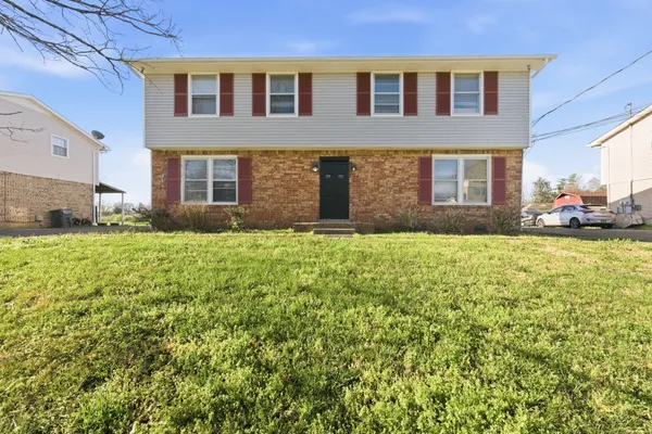 $1,900 | 731 McPherson Drive, Nashville, TN 37221
