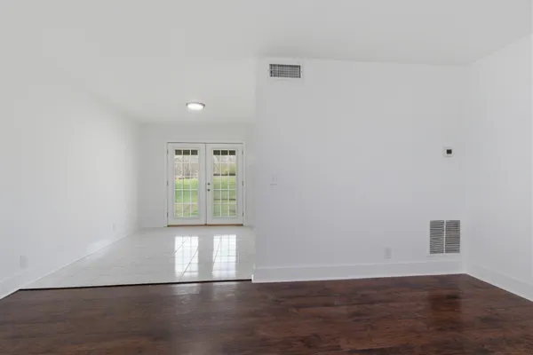 $1,900 | 731 McPherson Drive, Nashville, TN 37221