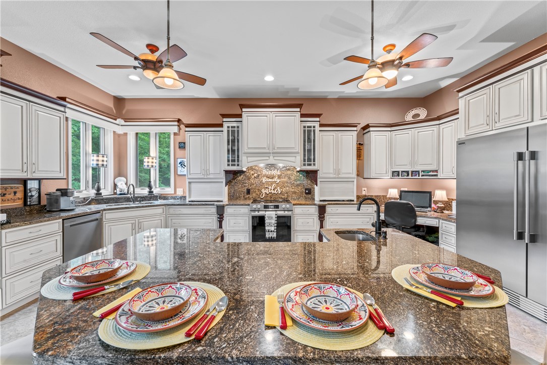 320 Holly Lane Walhalla, SC 29691 - Photo 12 of 50