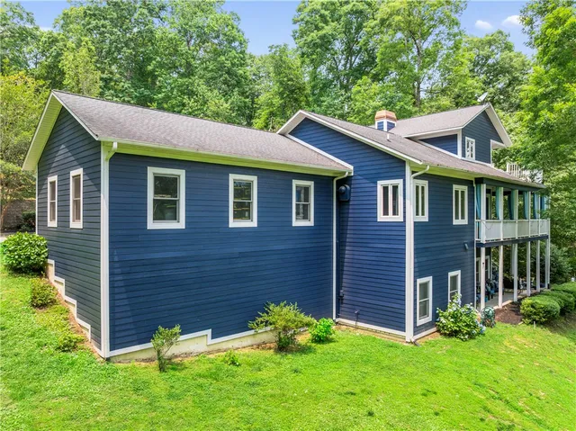 $950,000 | 320 Holly Lane, Walhalla, SC 29691