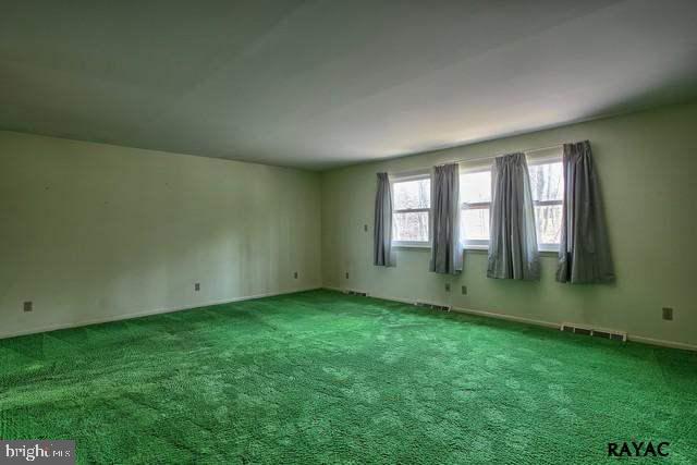 3490 Harrowgate Road York, PA 17402 - Photo 12 of 26 Gallery Image 12