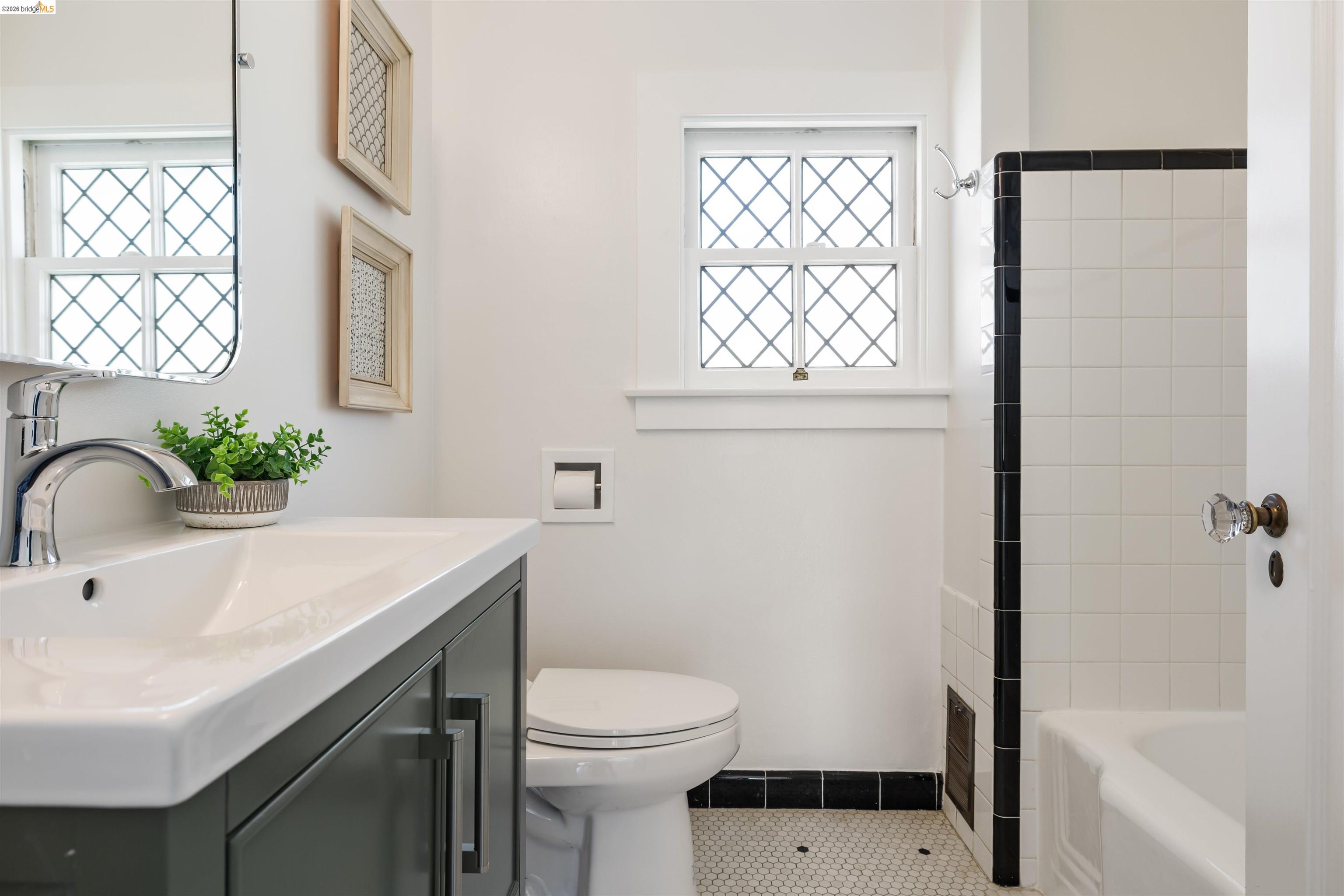 900 Euclid Avenue Berkeley, CA 94708 - Photo 31 of 54 a bathroom with a sink toilet and shower