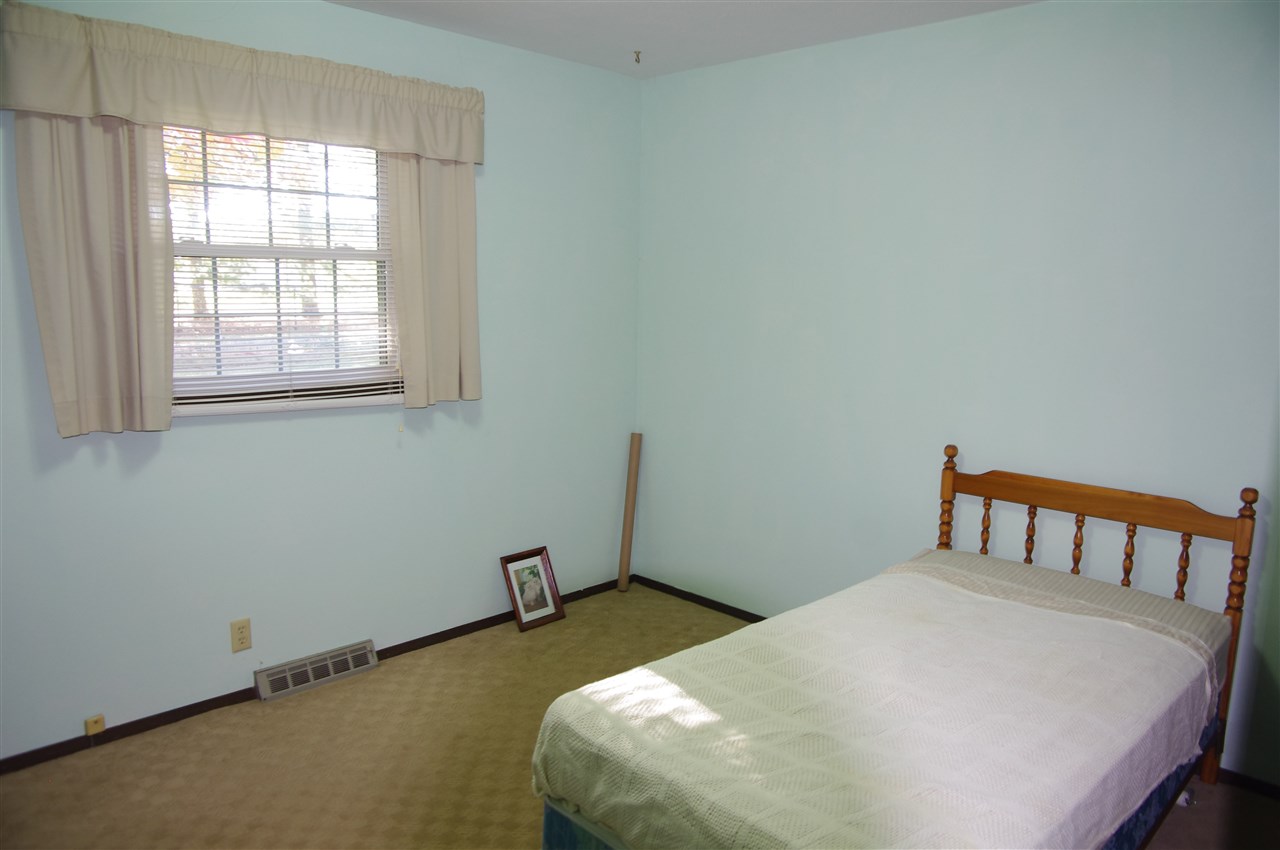 11213 Phyllis Road Rockford, IL 61108 - Photo 6 of 12 Gallery Image 6
