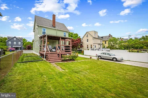 $345,000 | 5503 Fair Oaks Avenue, Baltimore, MD 21214