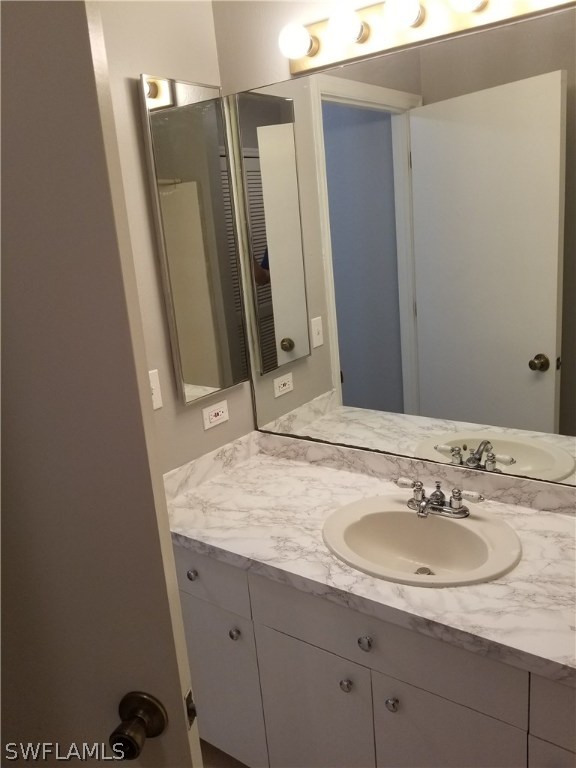 5353 Leeds Road Fort Myers, FL 33907 - Photo 17 of 21 Gallery Image 17