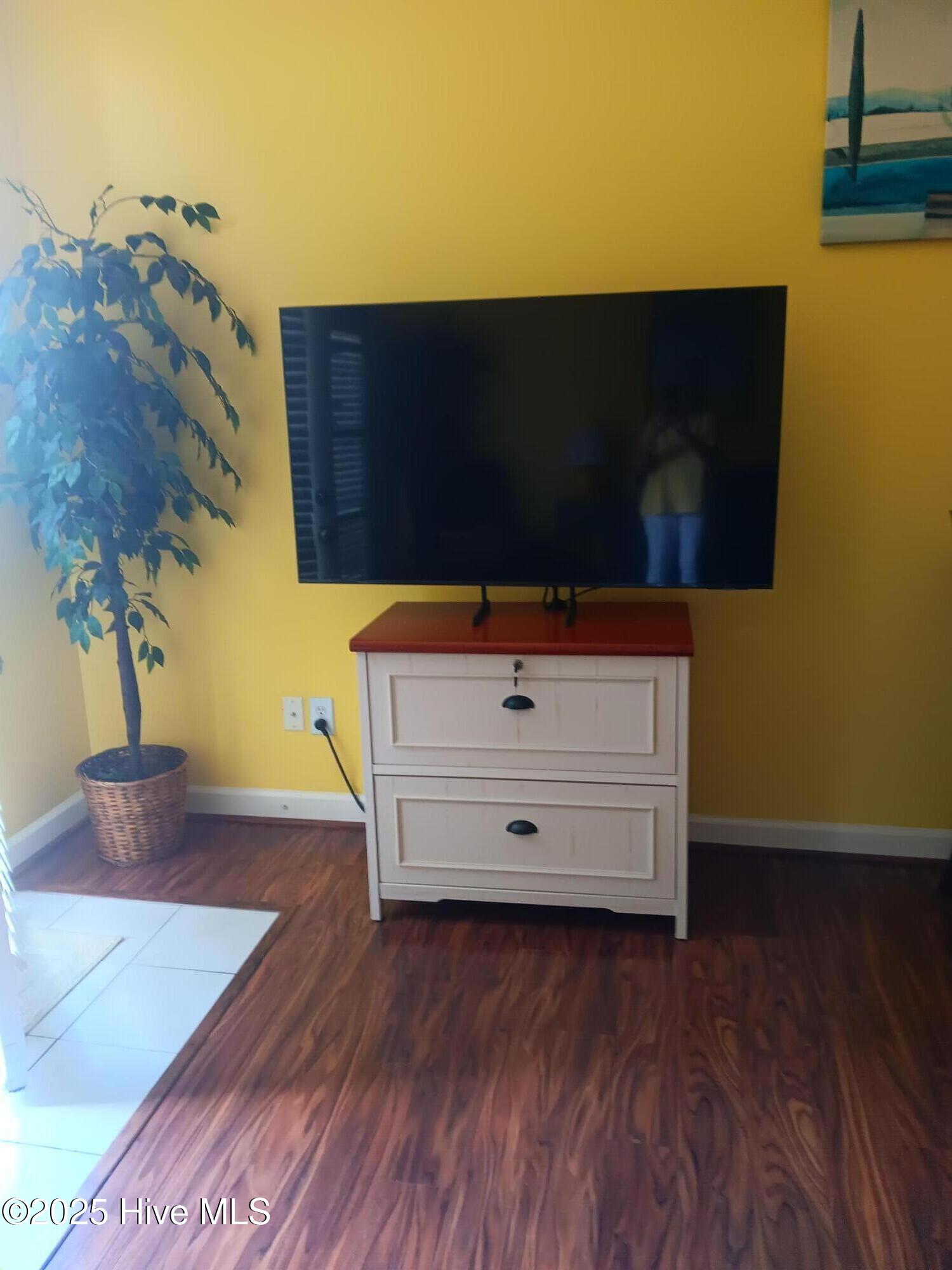 215 South Water Street, Unit 202 Wilmington, NC 28401 - Photo 4 of 6 CW pics