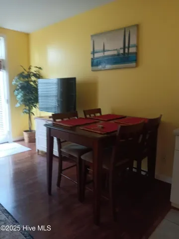 $1,600 | 215 South Water Street, Unit 202, Wilmington, NC 28401