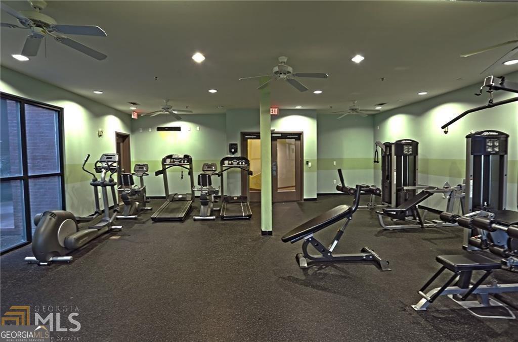 870 Mayson Turner Road Northwest, Unit 1306 Atlanta, GA 30314 - Photo 5 of 5 Gallery Image 5