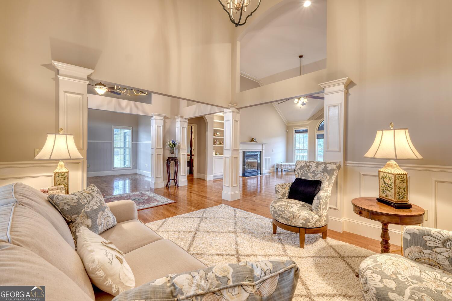 178 Barnwood Road Blairsville, GA 30512 - Photo 20 of 66 a living room with furniture and a lamp