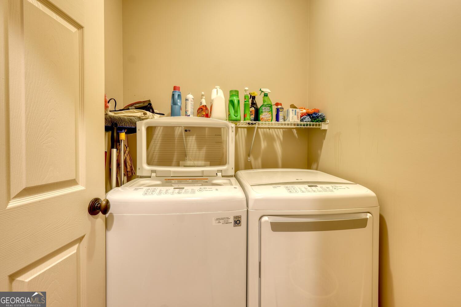 178 Barnwood Road Blairsville, GA 30512 - Photo 43 of 66 a utility room with dryer and washer