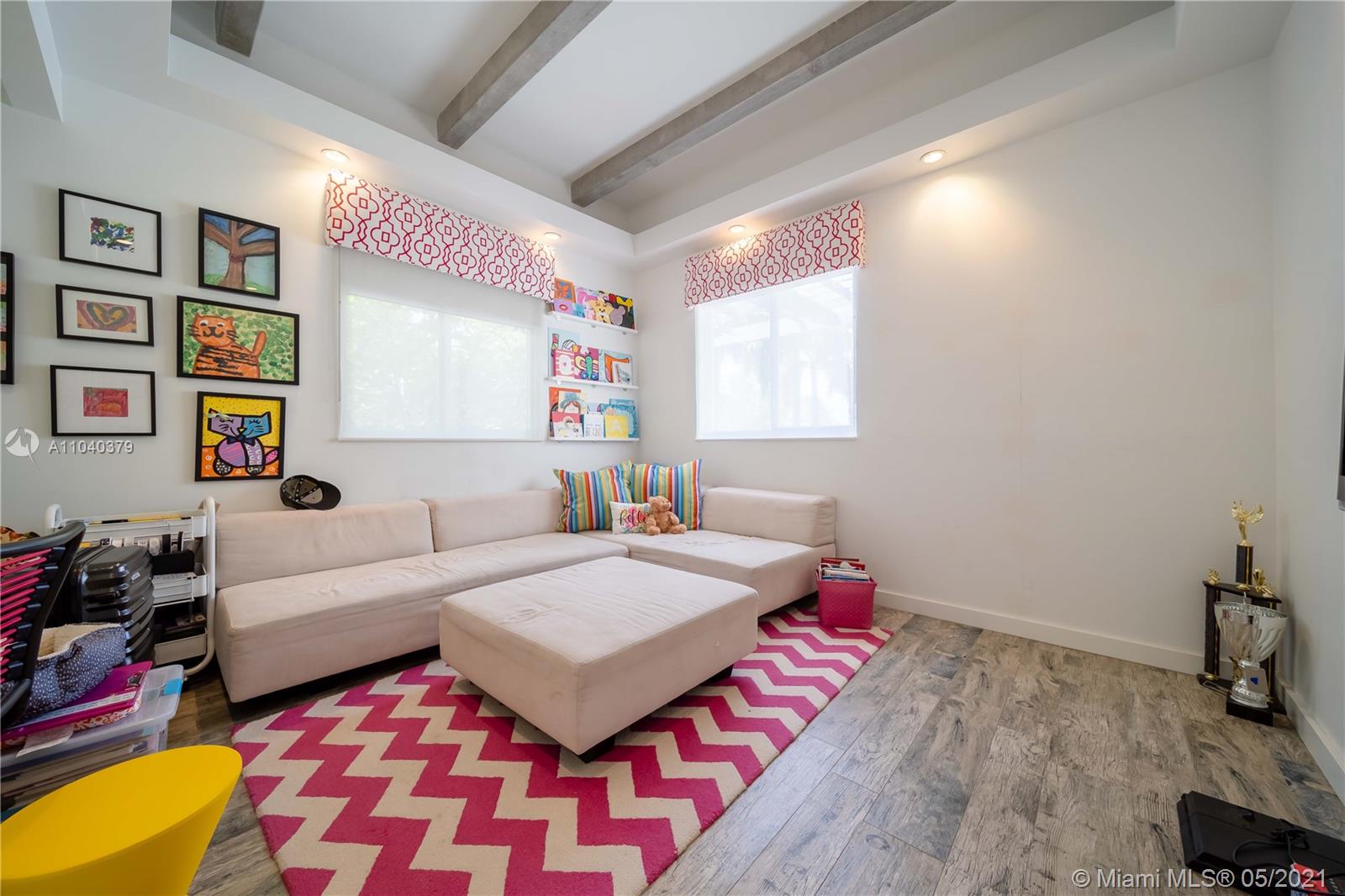 101 Southwest 21st Road Miami, FL 33129 - Photo 14 of 60