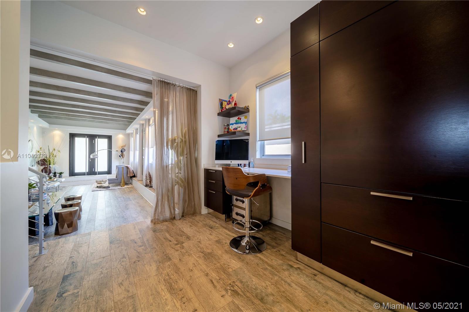 101 Southwest 21st Road Miami, FL 33129 - Photo 20 of 60