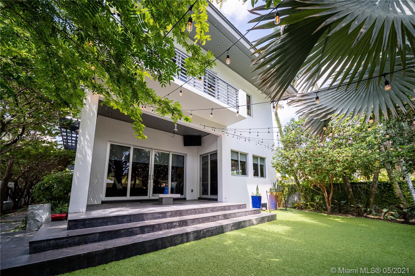 101 Southwest 21st Road Miami, FL 33129 - Photo 23 of 60