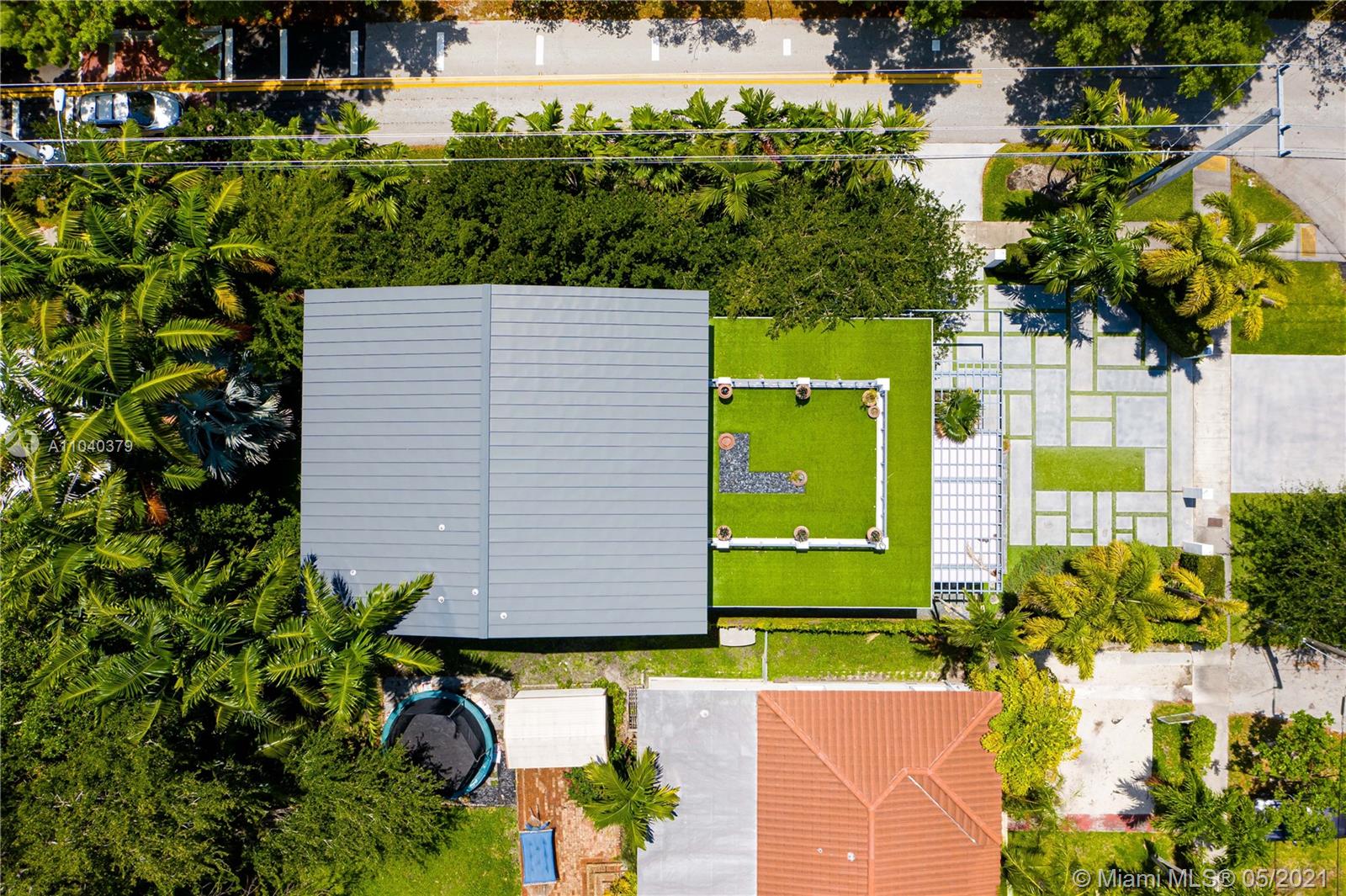 101 Southwest 21st Road Miami, FL 33129 - Photo 30 of 60