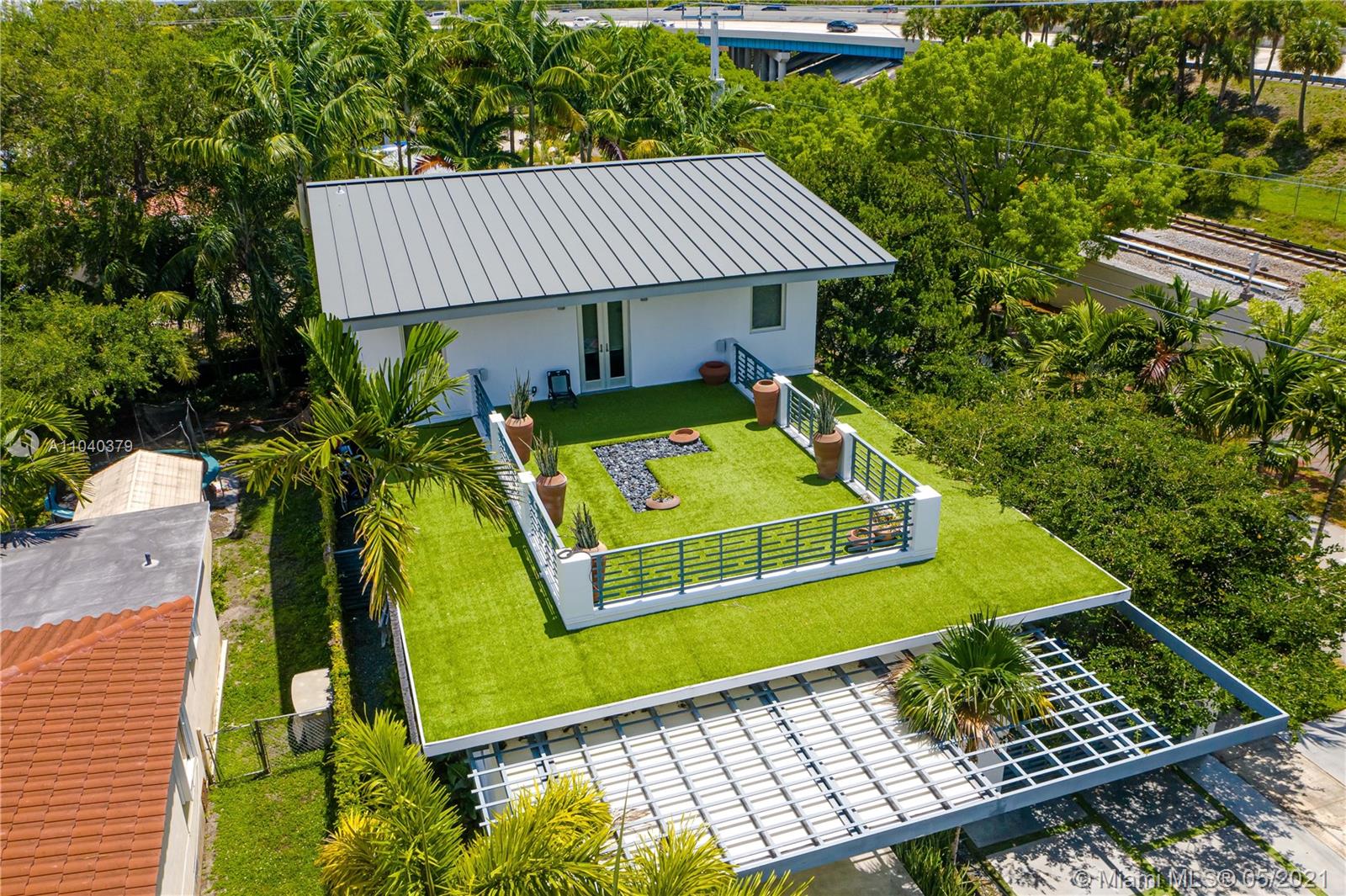 101 Southwest 21st Road Miami, FL 33129 - Photo 32 of 60