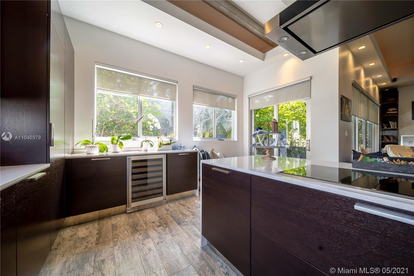 101 Southwest 21st Road Miami, FL 33129 - Photo 38 of 60