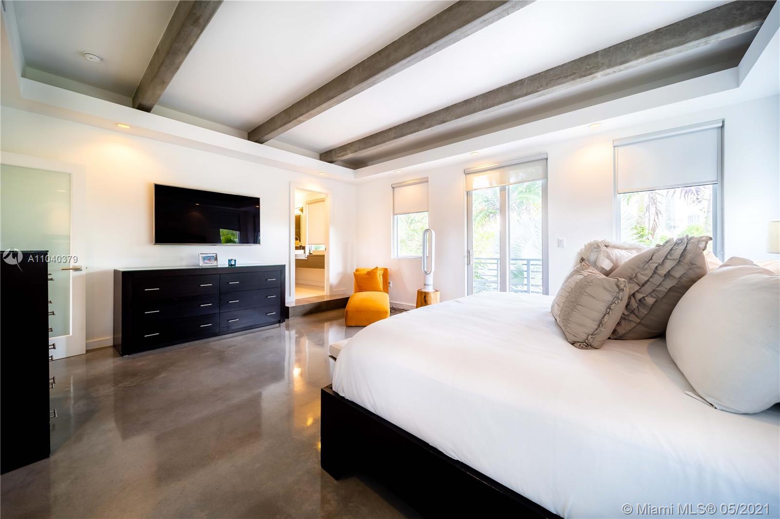 101 Southwest 21st Road Miami, FL 33129 - Photo 49 of 60