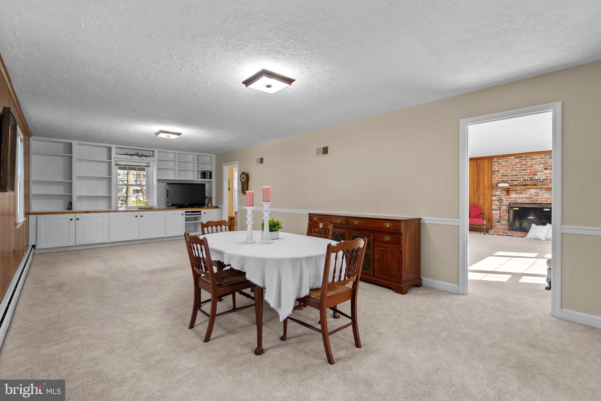 14704 Harold Road Silver Spring, MD 20905 - Photo 15 of 43 Dining Room/Family Room