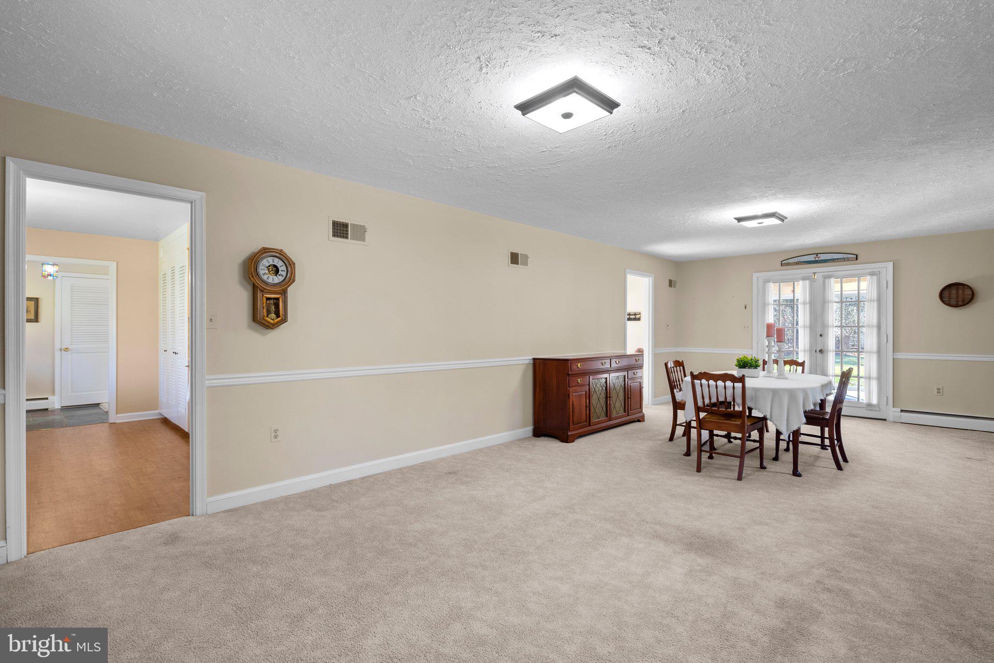 14704 Harold Road Silver Spring, MD 20905 - Photo 16 of 43 Family Room