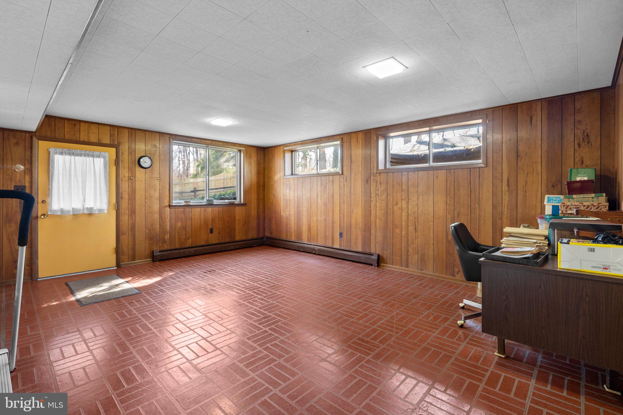 14704 Harold Road Silver Spring, MD 20905 - Photo 29 of 43 Rec Room