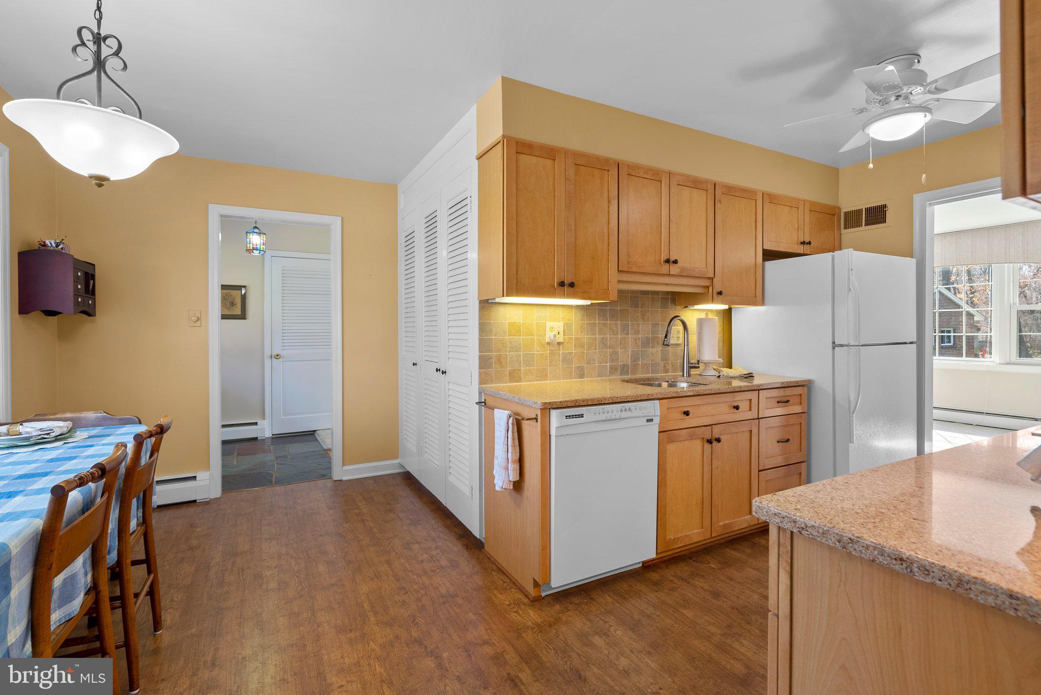 14704 Harold Road Silver Spring, MD 20905 - Photo 7 of 43 Kitchen
