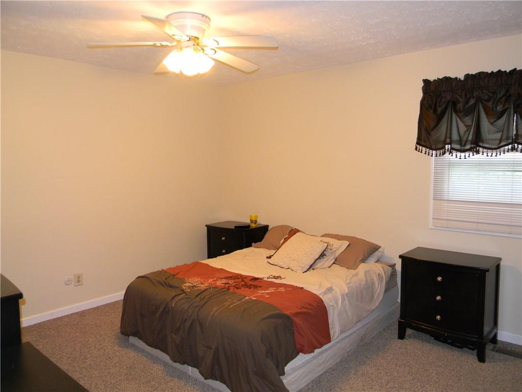 557 Covered Bridge Road Greenwood, IN 46142 - Photo 14 of 16 Gallery Image 14