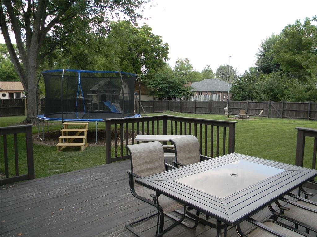 557 Covered Bridge Road Greenwood, IN 46142 - Photo 4 of 16 Gallery Image 4