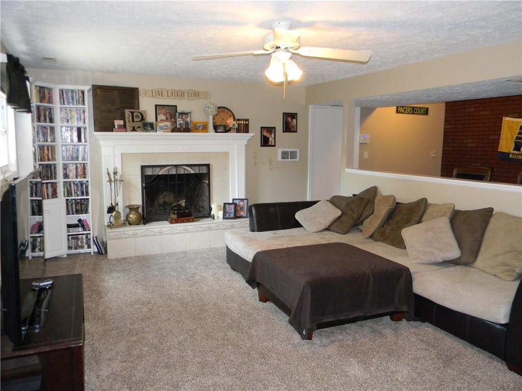 557 Covered Bridge Road Greenwood, IN 46142 - Photo 5 of 16 Gallery Image 5
