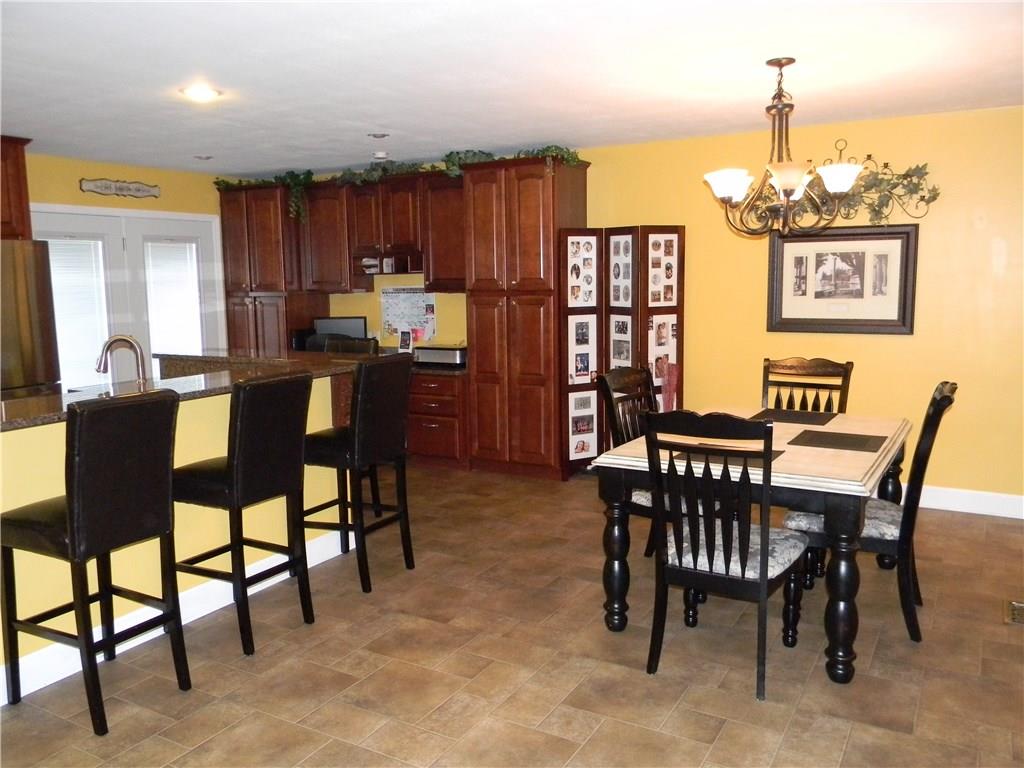 557 Covered Bridge Road Greenwood, IN 46142 - Photo 7 of 16 Gallery Image 7