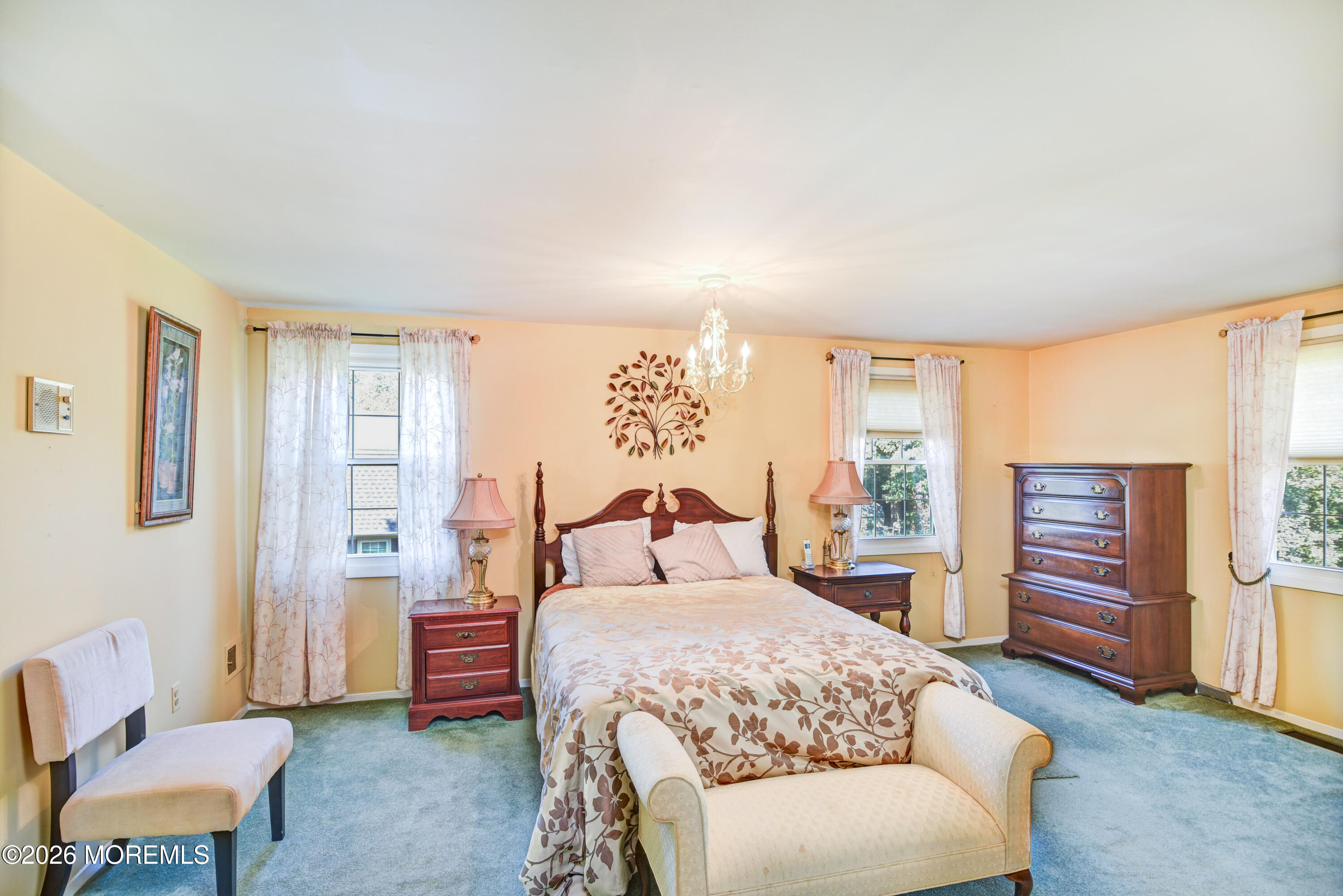 21 Totem Road Freehold, NJ 07728 - Photo 14 of 30 Primary Bedroom-1