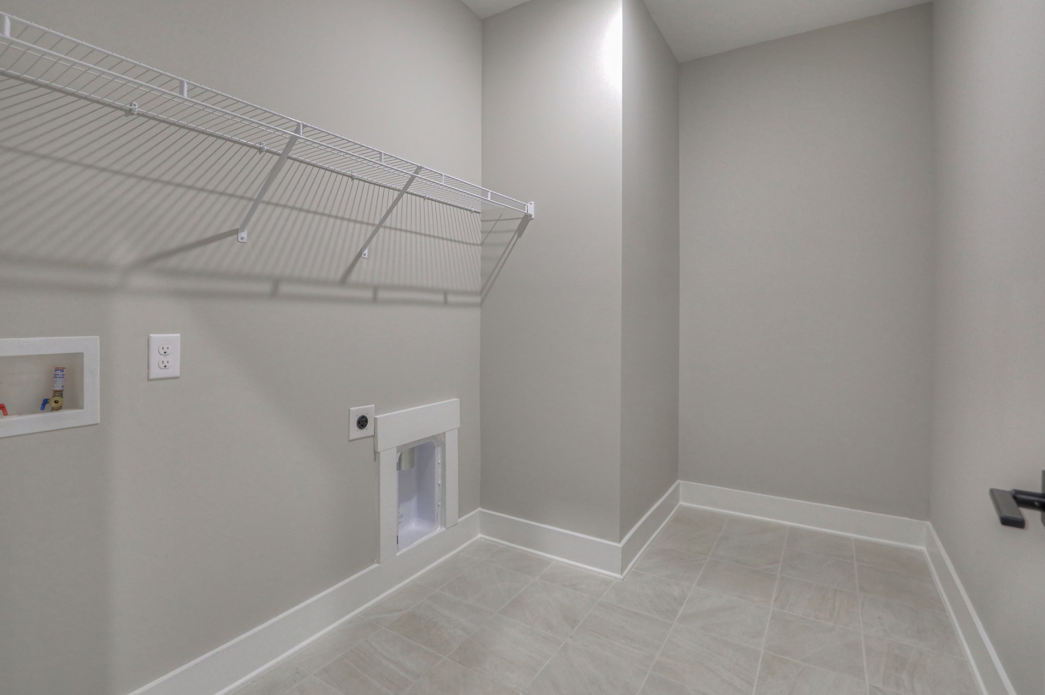 724 Castle Road Mount Juliet, TN 37122 - Photo 23 of 52 a view of an empty room