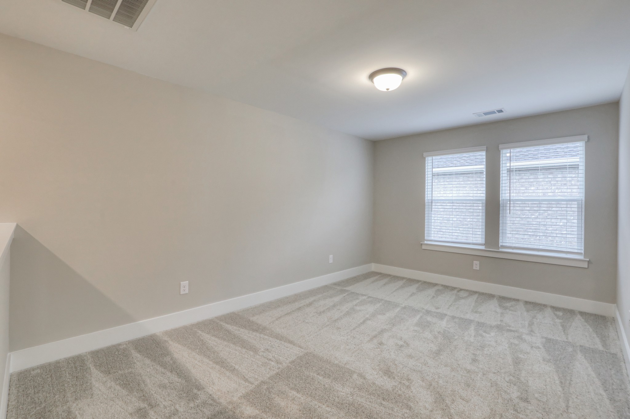 724 Castle Road Mount Juliet, TN 37122 - Photo 41 of 52 an empty room with a window