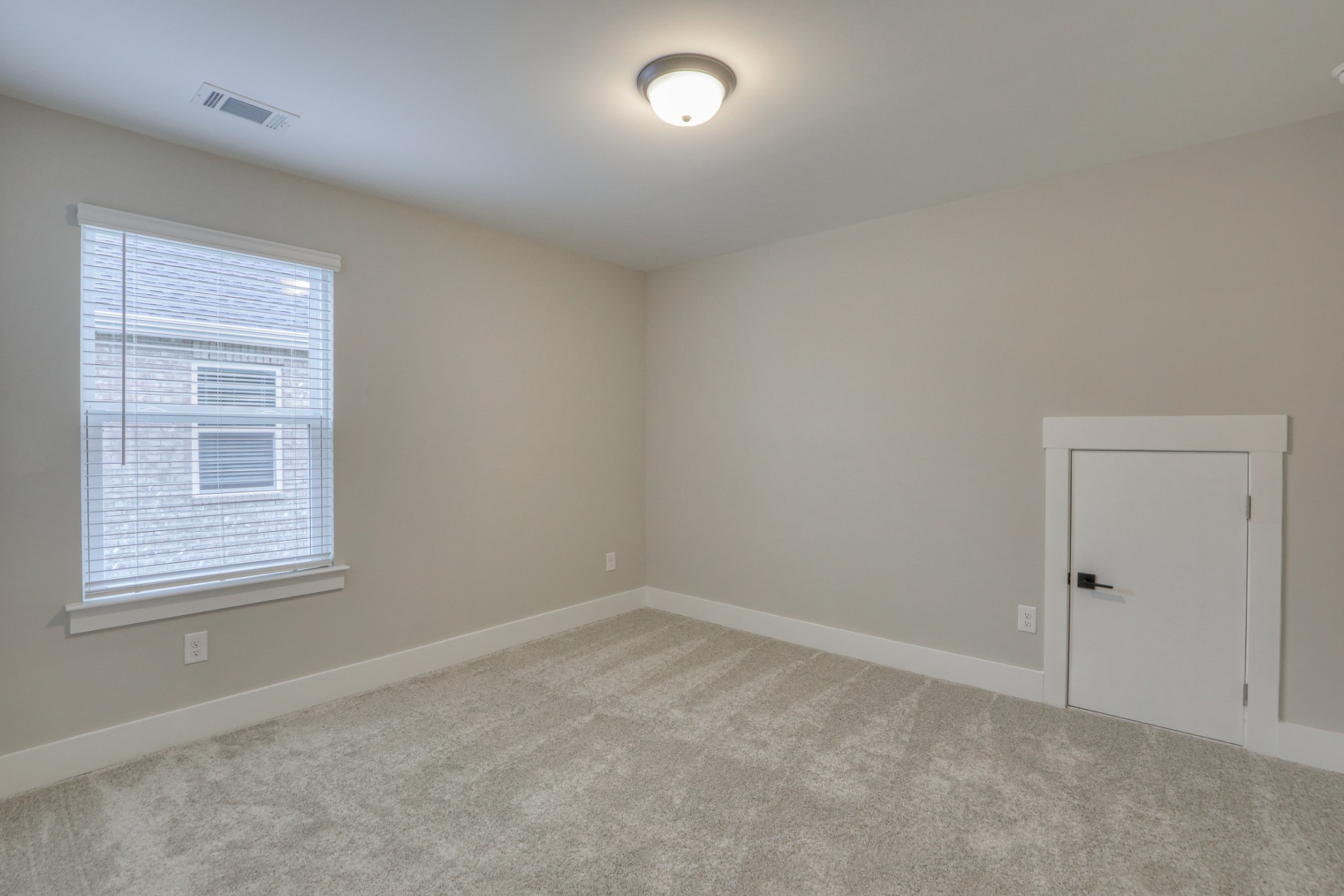 724 Castle Road Mount Juliet, TN 37122 - Photo 43 of 52 an empty room with a window