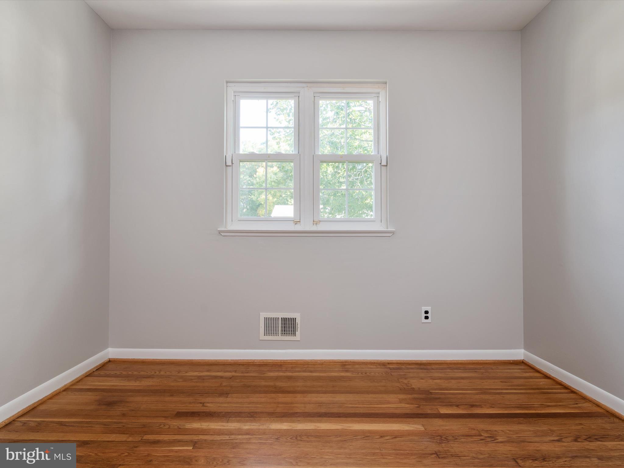 411 Crosby Road Catonsville, MD 21228 - Photo 20 of 33