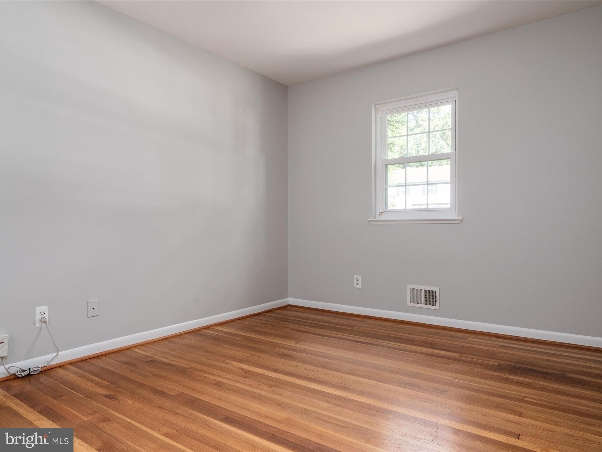 411 Crosby Road Catonsville, MD 21228 - Photo 23 of 33