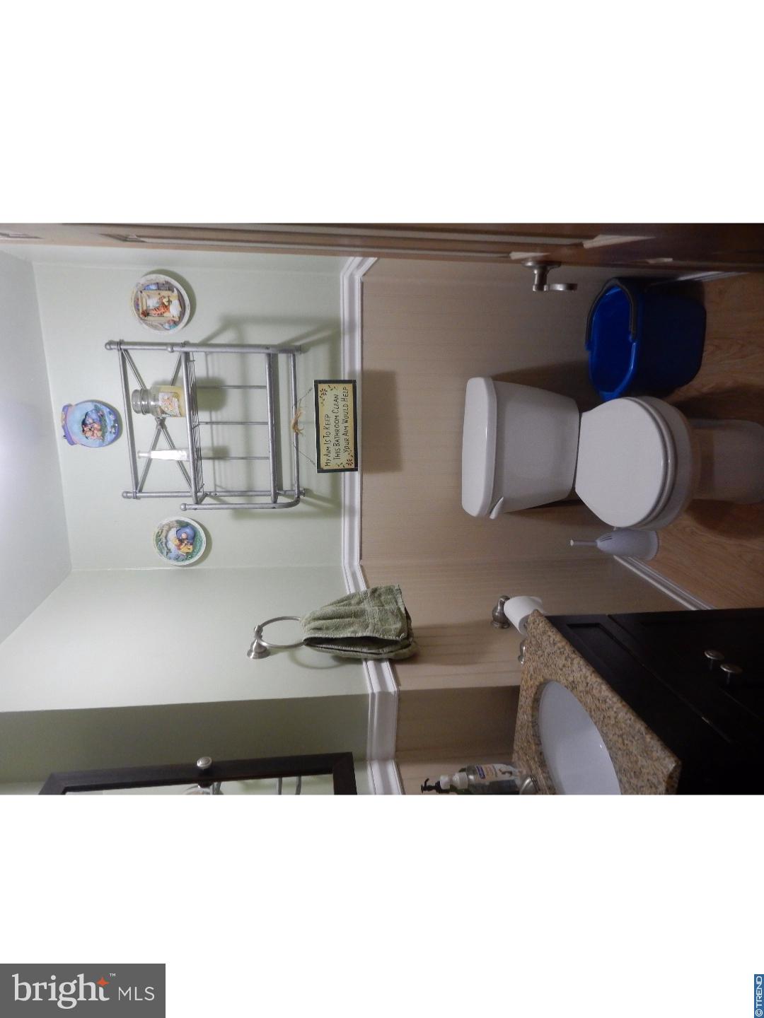 3826 Salina Road Philadelphia, PA 19154 - Photo 7 of 12 Gallery Image 7