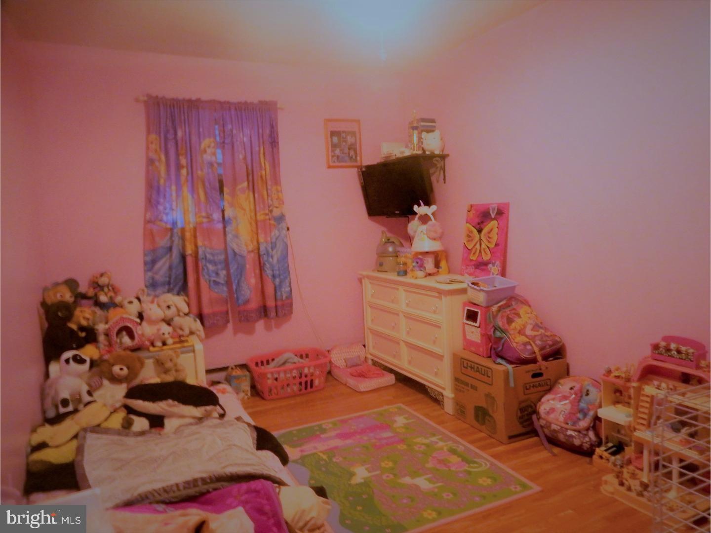 3826 Salina Road Philadelphia, PA 19154 - Photo 10 of 12 Gallery Image 10