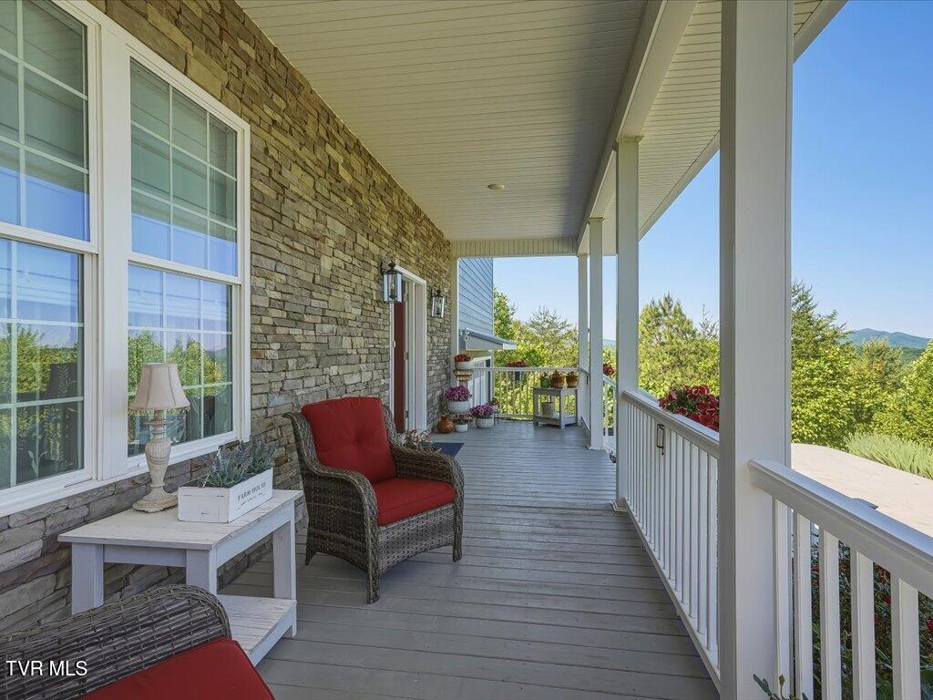 270 Sonshine Ridge Road Cosby, TN 37722 - Photo 5 of 75 270 Sonshine Ridge Road - 5