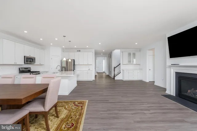 $745,000 | 114 Austrian Pine, Middletown, DE 19709