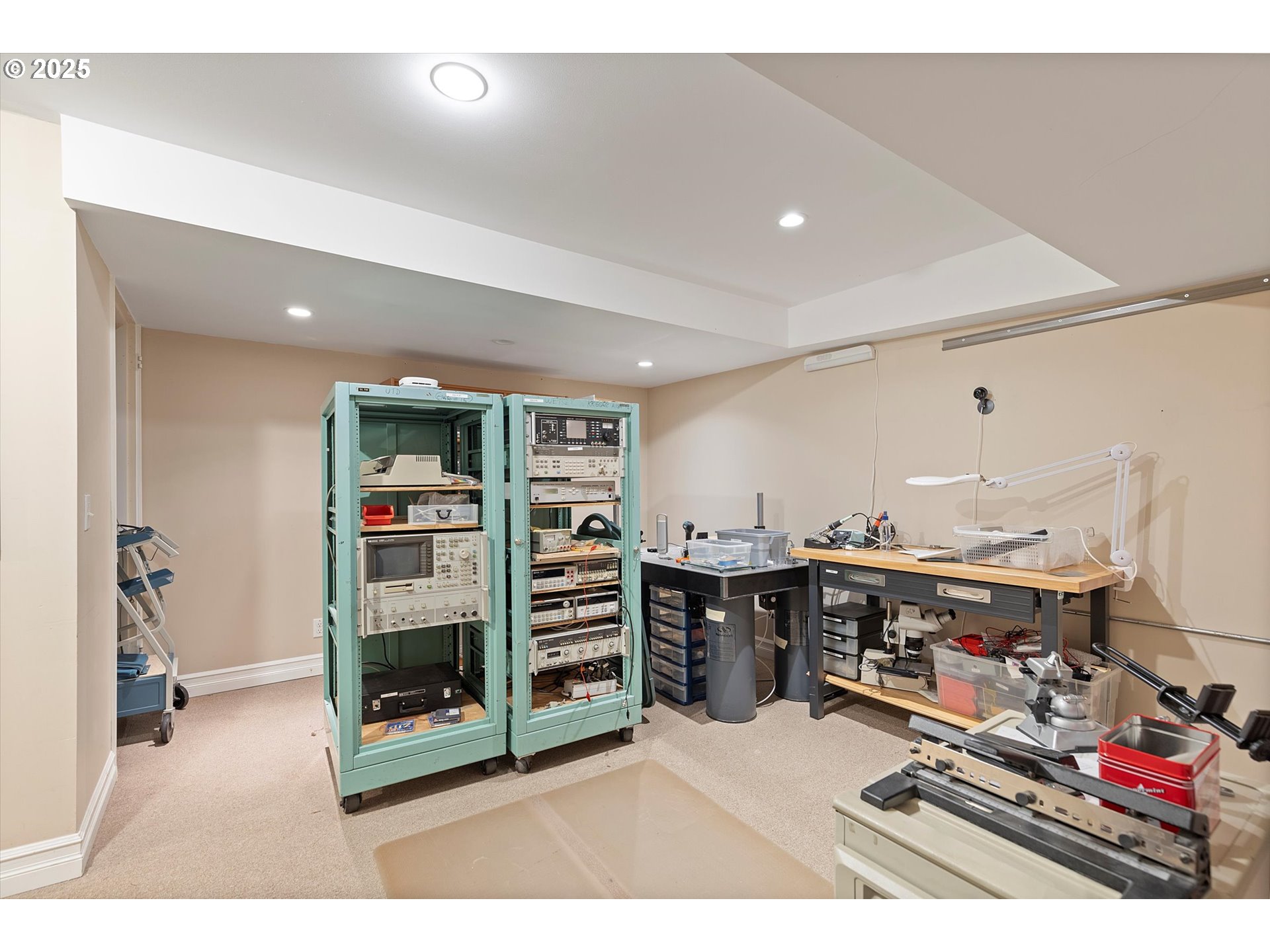 1757 Southwest Prospect Drive Portland, OR 97201 - Photo 34 of 48 a view of a room with lots of stuff