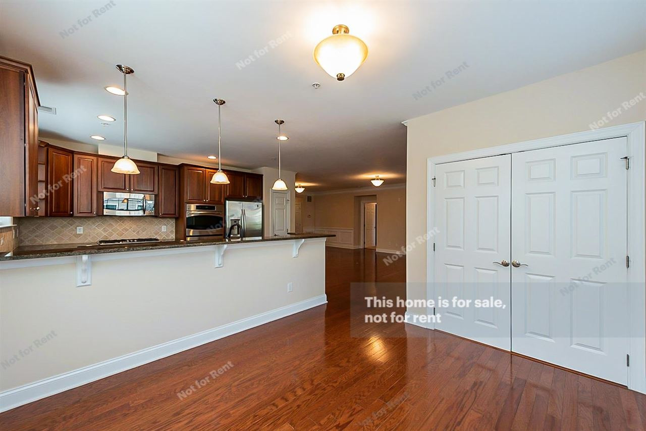 10400 Rosegate Court, Unit 202 Raleigh, NC 27617 - Photo 10 of 14 Photo 10